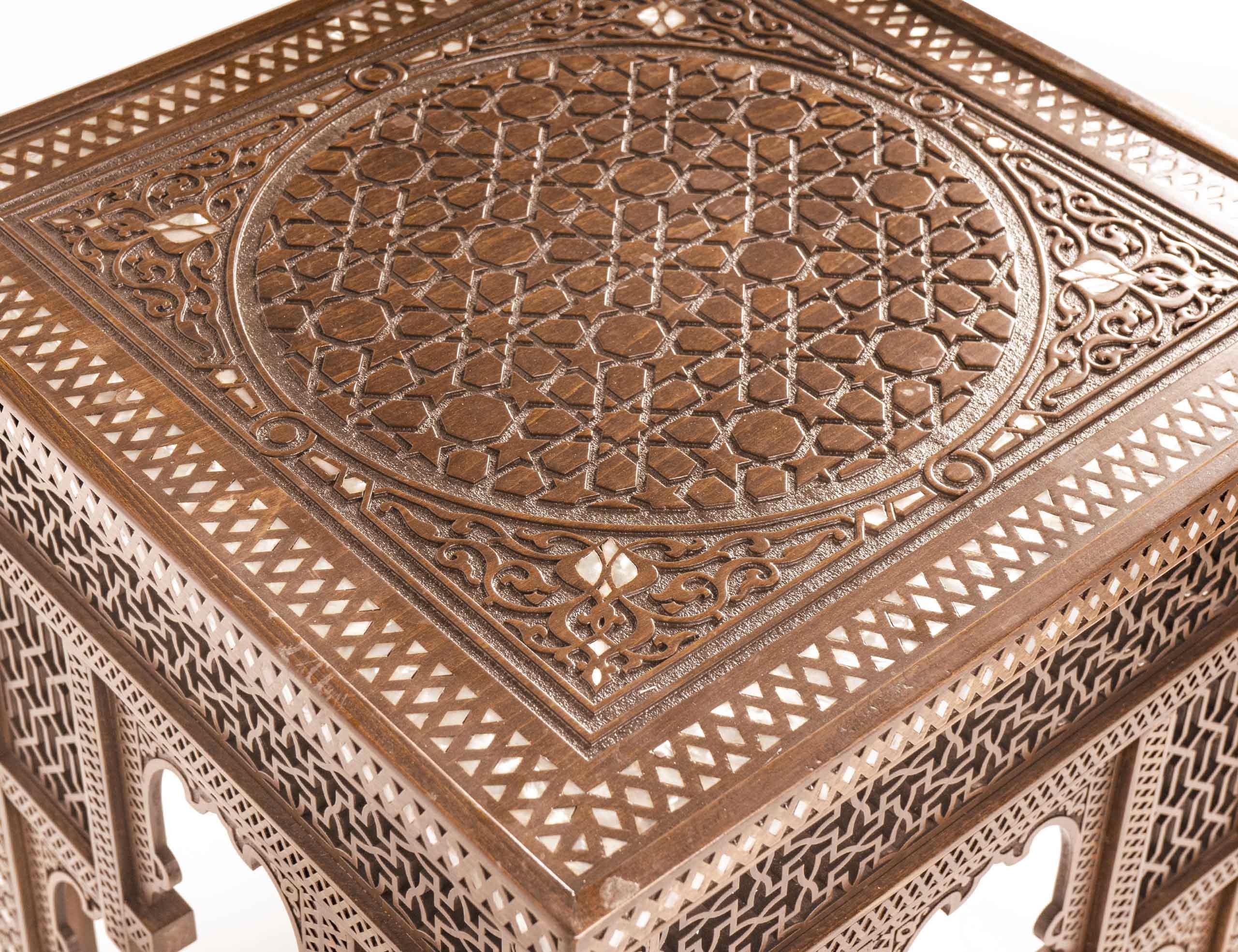 Antique oriental table with handmade shell-inlay, mother-of-pearl details, vintage UAE GCC