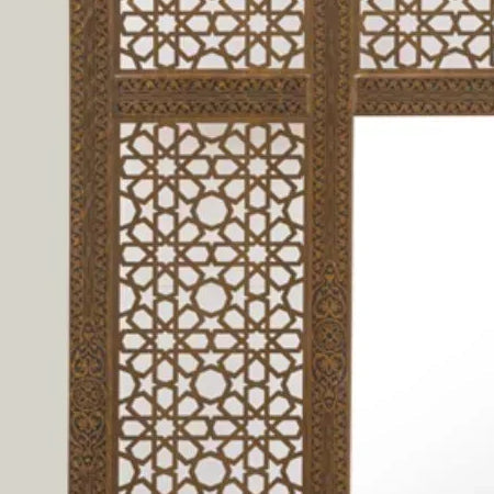 Arabesque large crown mirror – frame corner detail showing carving