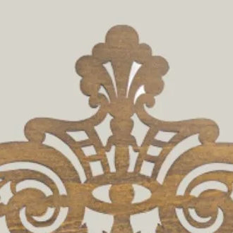 Nahlaya Damascene crown mirror – detail of the carved crown centre