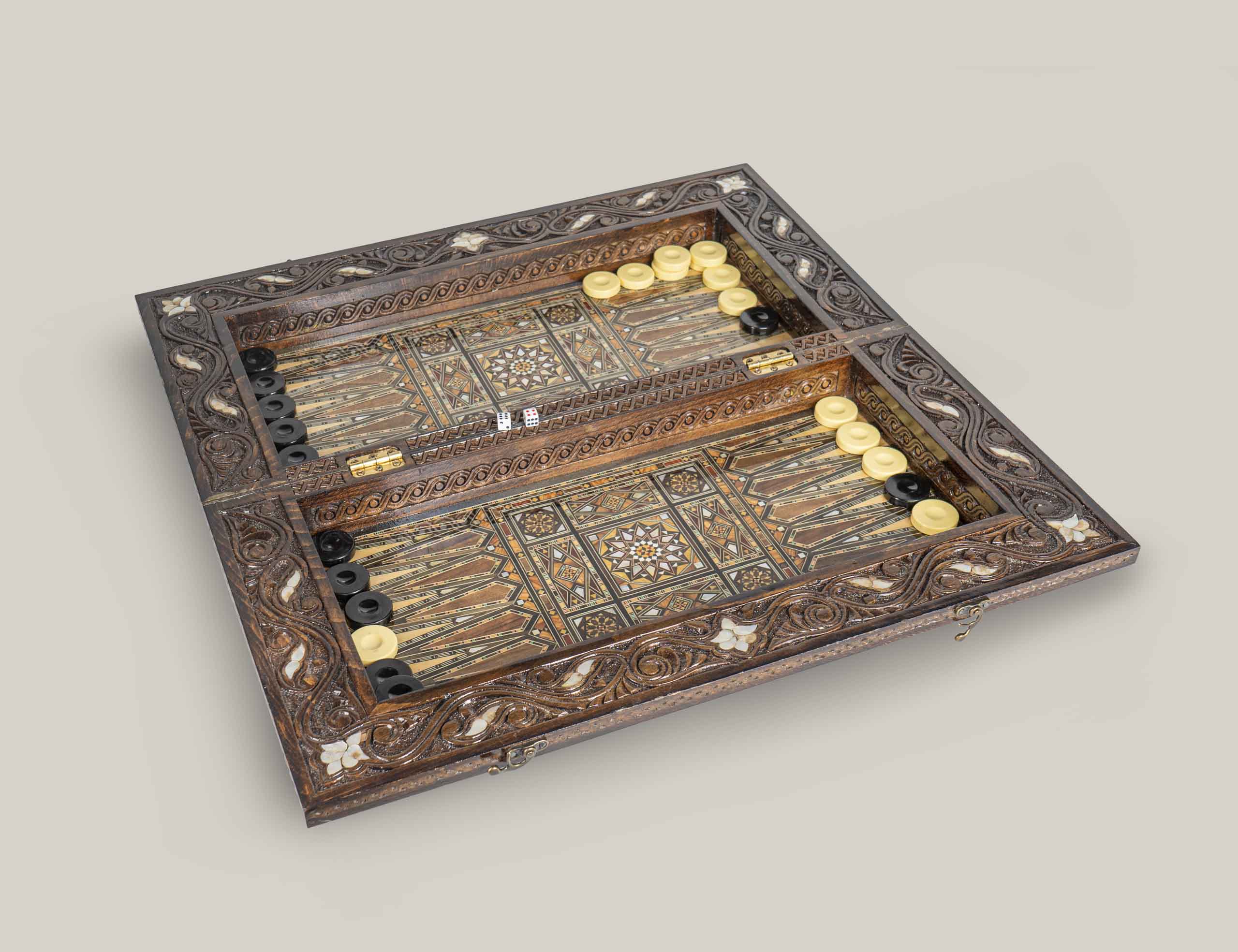Seraphi - Backgammon & Chess Set