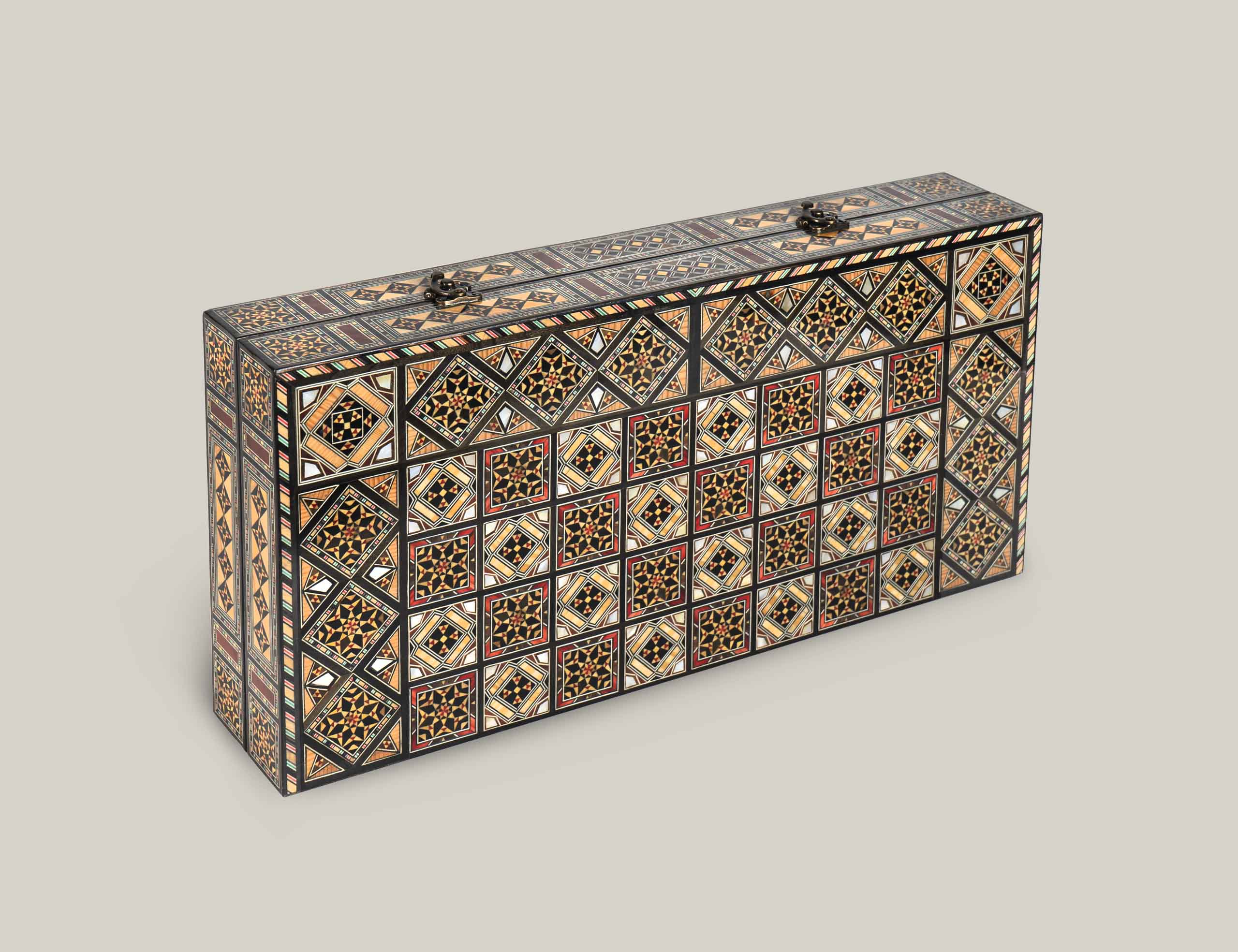 Shinar - Backgammon & Chess Set