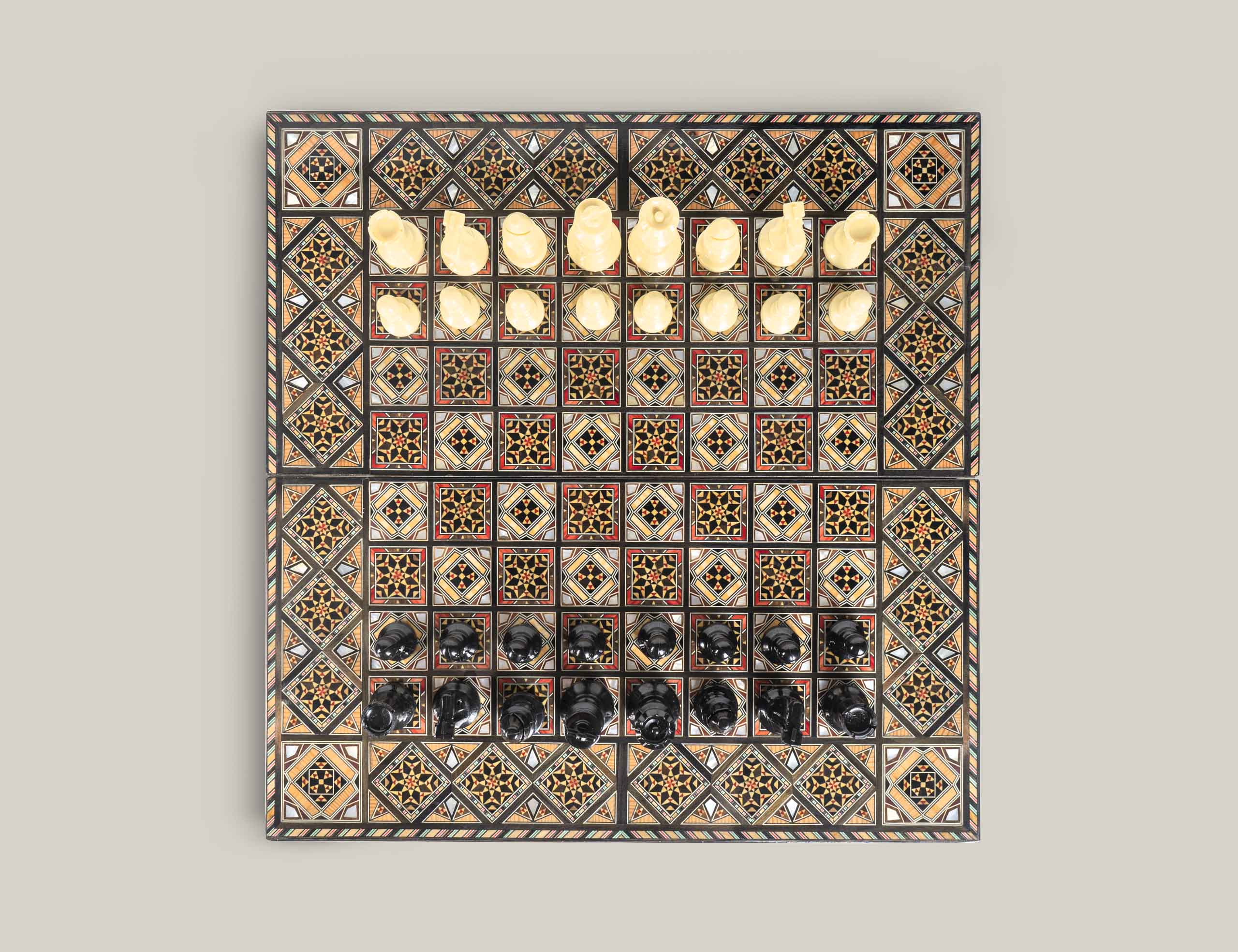 Shinar - Backgammon & Chess Set
