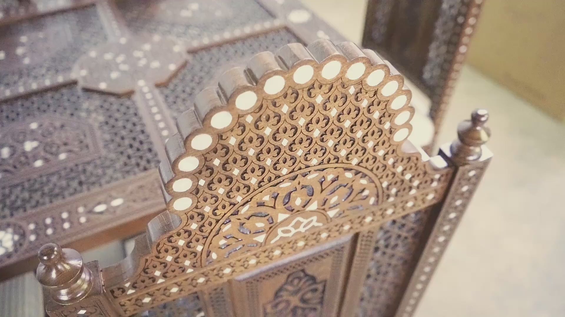 Load video: Qanadil Dining Set for 6 Guests